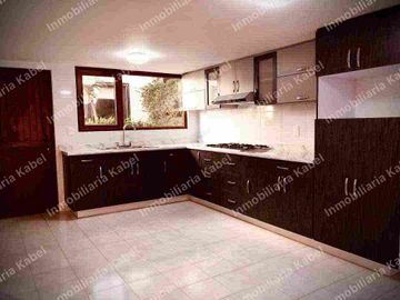 Linda casa céntrica promoción