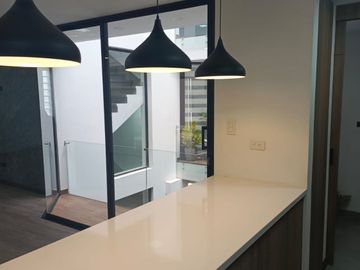 EXCELENTE DEPARTAMENTO EN VENTAS