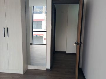 EXCELENTE DEPARTAMENTO EN VENTAS