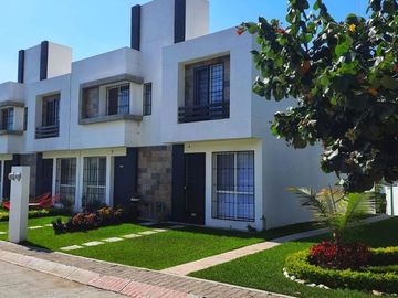 Casa en Venta en condominio en Jiutepec Morelos