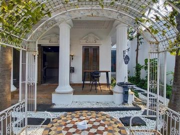 DIJUAL RUMAH MEWAH JL LOMBOK / MENTENG, JAKPUS
