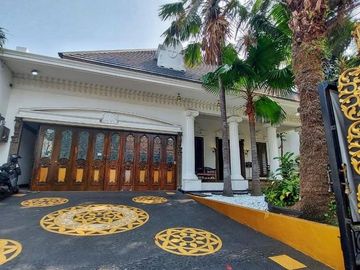 DIJUAL RUMAH MEWAH JL LOMBOK / MENTENG, JAKPUS