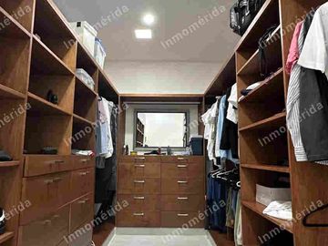 ESPECTACULAR RESIDENCIA 4 HABITACIONES EN TEMOZON SUPER EQUIPADA ....