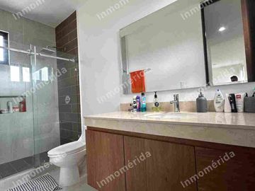 ESPECTACULAR RESIDENCIA 4 HABITACIONES EN TEMOZON SUPER EQUIPADA ....