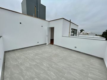 EXCLUSIVO DÚPLEX 277M2 EN CHACARILLA, SAN BORJA
