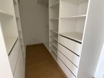 EN VENTA DÚPLEX ESTRENO CON HERMOSA TERRAZA CON VISTA PANORAMICA EN PLAYA SEÑORITAS PUNTA HERMOSA