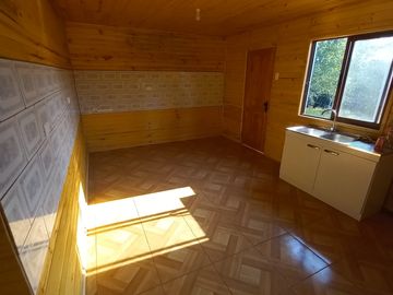 Se vende 3.238 m2 con casa de 4 dormitorios en Quinamavida, Colbun