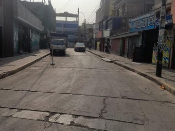 Se Vende Local Comercial A Unos Pasos Del Óvalo Santa Anita