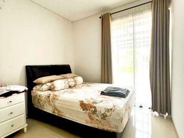 Rumah Modern Semi Furnished Kebayoran Bintaro 12152-HR 0811111----