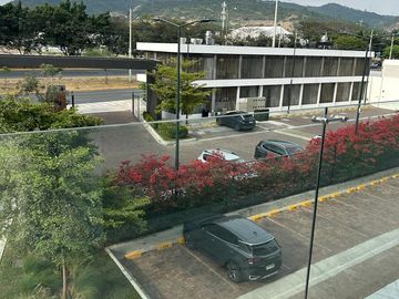 VENTA DE HERMOSO DEPARTAMENTO DE 2 DORMITORIOS CON BAÑOS PRIVADOS Y AMENITIES