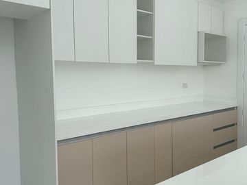 VENTA DE HERMOSO DEPARTAMENTO DE 2 DORMITORIOS CON BAÑOS PRIVADOS Y AMENITIES
