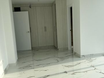 VENTA DE HERMOSO DEPARTAMENTO DE 2 DORMITORIOS CON BAÑOS PRIVADOS Y AMENITIES