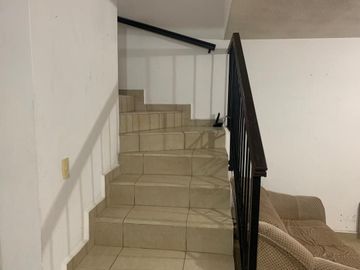 Excelente Estrategica Casa Venta LAS LOMAS Bosques Garcia - Monterrey Cerca de Avenida y de TODO
