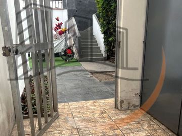 Venta Departamento Magdalena – Primer Piso, límite con San Isidro, OCASION!