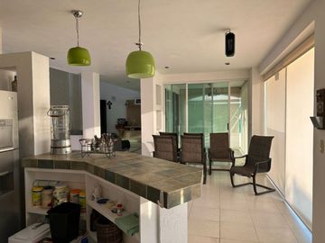 Casa en venta en Lomas de Cocoyoc, Morelos.