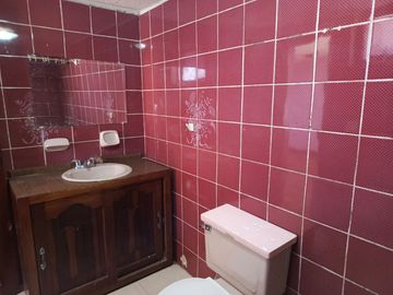 EDIFICIO RENTERO EN VENTA EN FICOA. AMBATO. DE OPORTUNIDAD!!