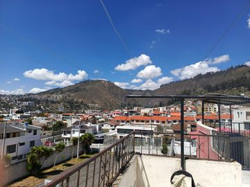 EDIFICIO RENTERO EN VENTA EN FICOA. AMBATO. DE OPORTUNIDAD!!