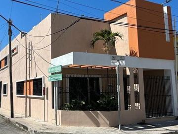 se renta casa en el centro