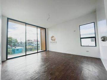 luxury House and Lot in Tanza, Cavite