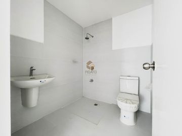 luxury House and Lot in Tanza, Cavite