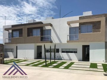 CASA EN VENTA EN PRIVADA EN SANTA BARBARA  POZOS SAN LUIS POTOSI