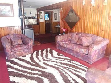 Avenida Argentina, casa de esquina  $115.000.000