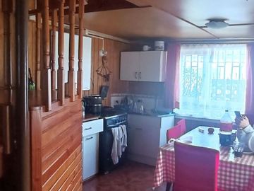 Avenida Argentina, casa de esquina  $115.000.000