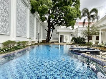 RUMAH at Jl METRO PONDOK INDAH, JAKSEL