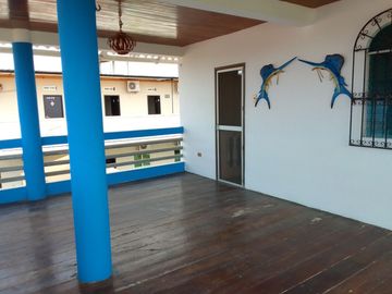 SE VENDE CASA EN PLAYAS VILLAMIL KM 2,5 VIA A DATA