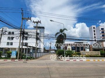 ที่ดินพร้อมอพาร์ทเม้นท์ 4 ชั้น ตำบลในเมือง อำเภอเมืองพิษณุโลก