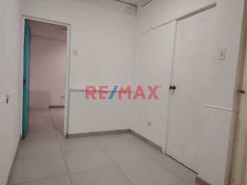 Venta Local Comercial 120M2 -(Primer Piso)