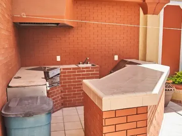 VENDEDOR MOTIVADO Amplia casa en venta Lomas de Mazatlan, cerca de Malecon