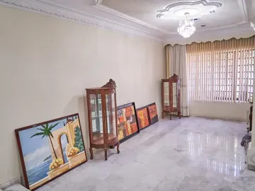VENDEDOR MOTIVADO Amplia casa en venta Lomas de Mazatlan, cerca de Malecon