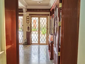 VENDEDOR MOTIVADO Amplia casa en venta Lomas de Mazatlan, cerca de Malecon