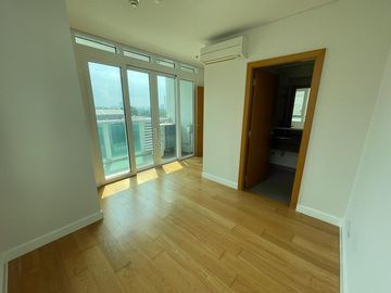 MEO - FOR SALE: 2BR Condo Unit in Park Terraces, Makati City