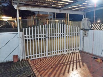 Rumah Lama Dijual Dalam Komplek Dekat Stasiun MRT Lebak Bulus Jaksel