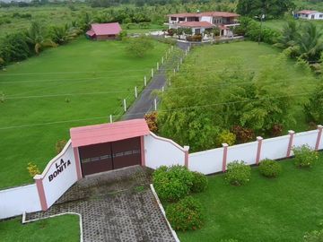 Vendo Hermosa Casa Tipo Quinta Via Cojimies Km 30
