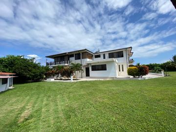 Vendo Hermosa Casa Tipo Quinta Via Cojimies Km 30