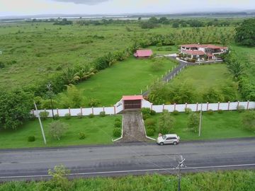 Vendo Hermosa Casa Tipo Quinta Via Cojimies Km 30