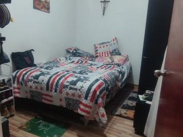 Venta de Casa de 3 Niveles Barrio Salvador Medellín