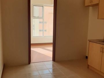 condominium in circuit palanan arnaiz san antonio pio del pillar