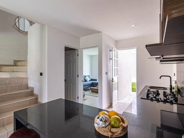 Casa en Venta con Alberca, 3 recamaras a 15 minutos de Cuernavaca en Xochitepec Morelos