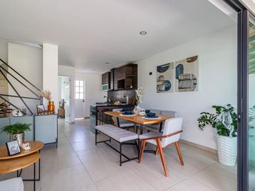Casa en Venta con Alberca, 3 recamaras a 15 minutos de Cuernavaca en Xochitepec Morelos