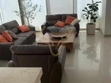 CASA EN VENTA EN SOLARES 4