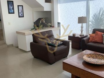 CASA EN VENTA EN SOLARES 4