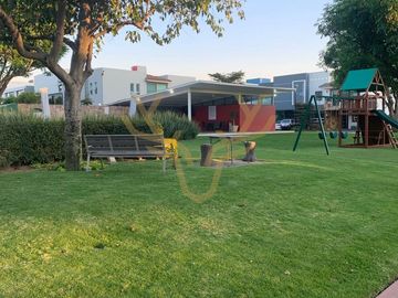 CASA EN VENTA EN SOLARES 4