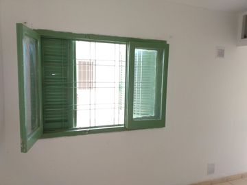 VENTA CASA 3 dormitorios en Barrio Jose Hernandez