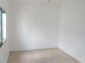 VENTA CASA 3 dormitorios en Barrio Jose Hernandez