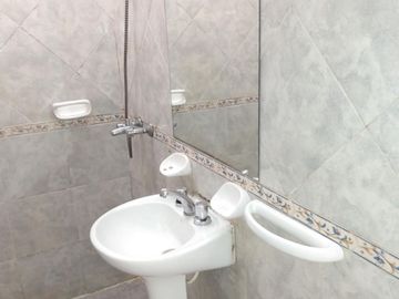 VENTA CASA 3 dormitorios en Barrio Jose Hernandez