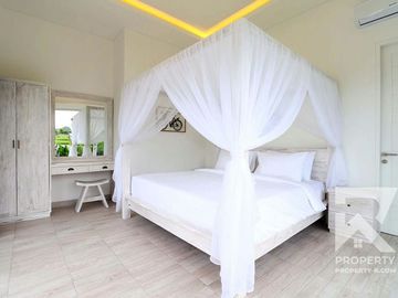 Spacous 3 Bedroom Villa with Ricefield View in Ubud Bali for Sale Leasehold